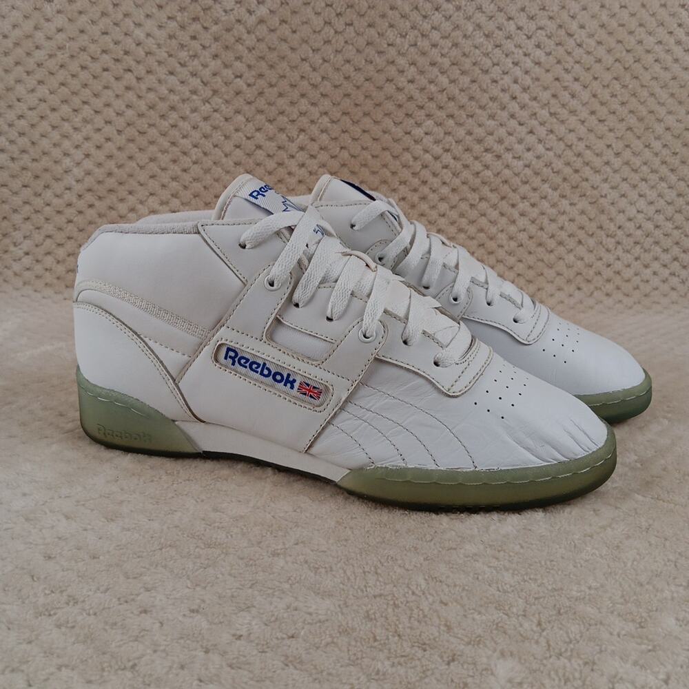 Men’s Size 8.5 Reebok North Carolina Classic Sneakers White Light Blue Accents - Picture 2 of 14